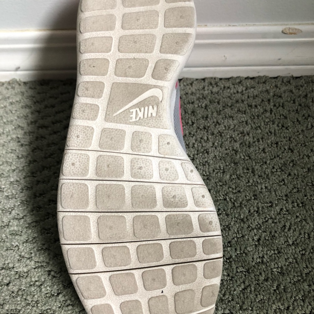 Nike Runners - Picture 3 of 4